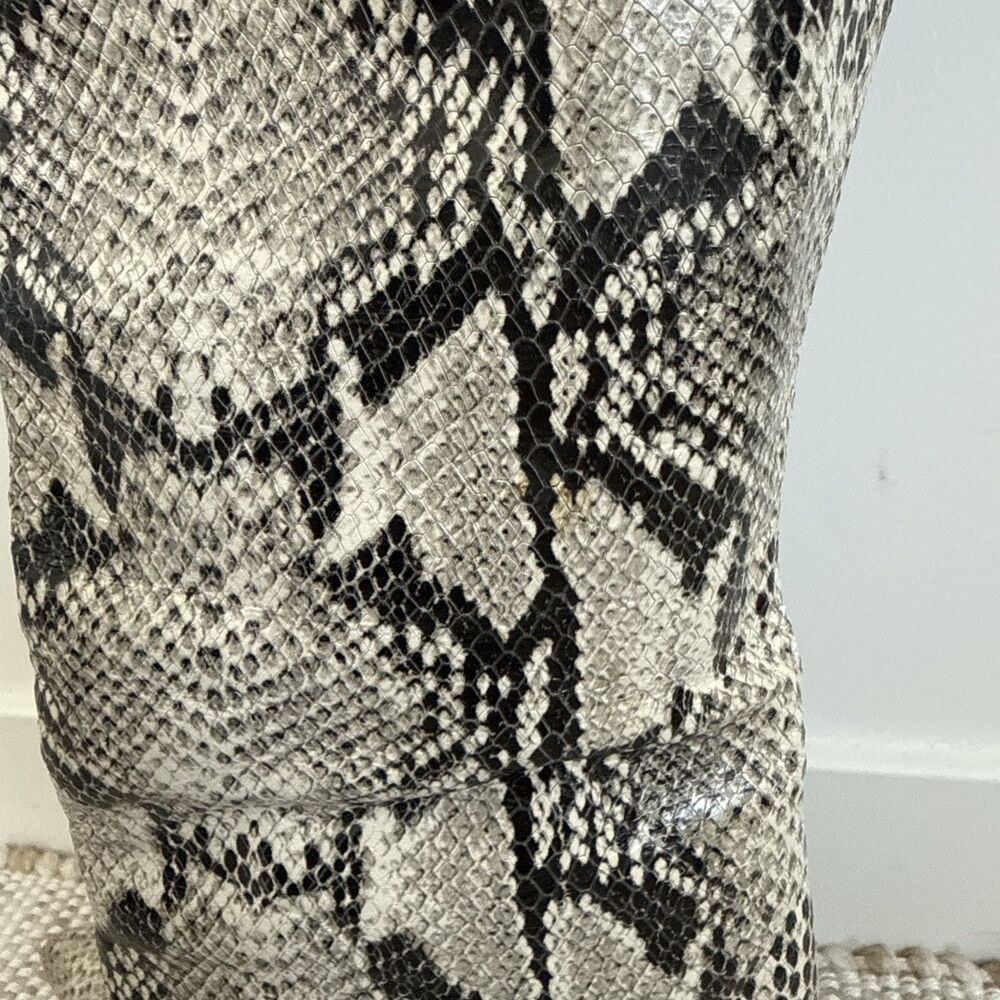 Schutz Maryana Pointed High Heel Tall Faux Snakeskin Leather Boots Size 7.5B - Picture 7 of 14
